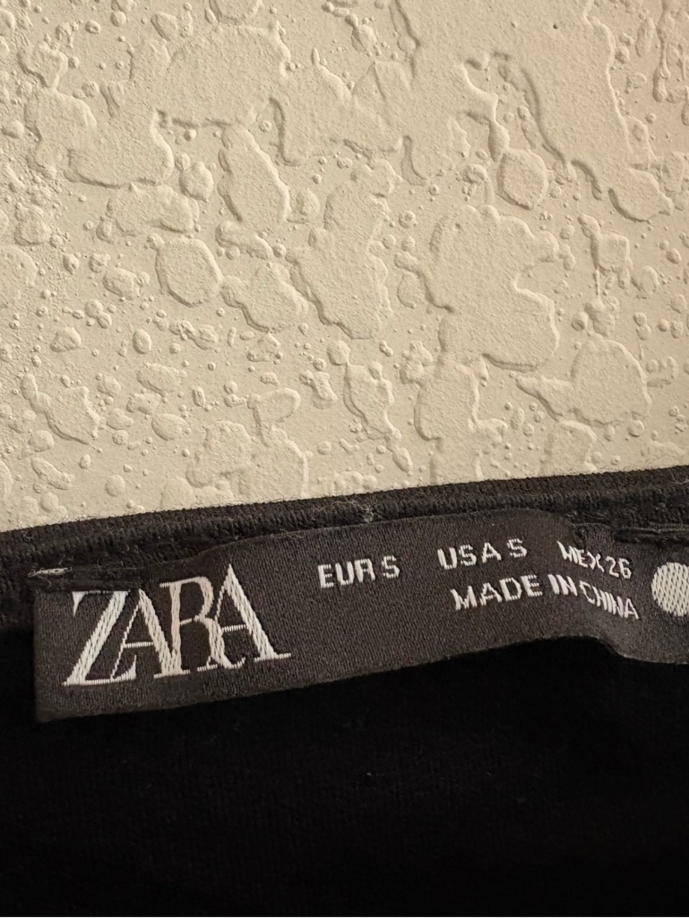 Zara Black And Green Floral Corset. Size small - Picture 3 of 5